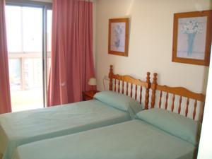 Apartamentos Gemelos IV - Fincas Arena ベニドルム エクステリア 写真